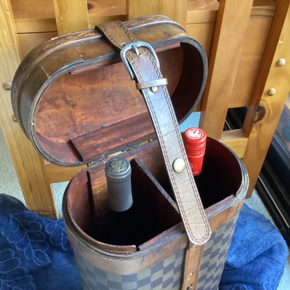 Unique Wine Caddy - Picture 4 of 8